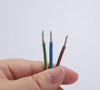 Cable de Extensión de Corriente Alterna para Computadora con Enchufe de 3 Pines y Extremo Abierto, Estándar Británico BS IP11, Unidireccional, 16/3, Blanco y Negro