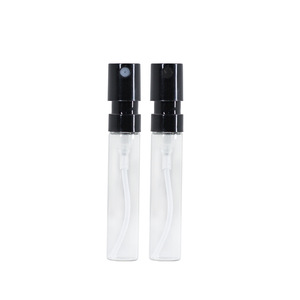 Mini Botellas de Perfume Vacías de Lujo al por Mayor, Marca <span class=keywords><strong>FRH</strong></span>, 1.5ml-2.5ml, de Vidrio Transparente con Pulverizador, para Cuidado de la Piel, Crema para Ojos, Reed - Product Image 4