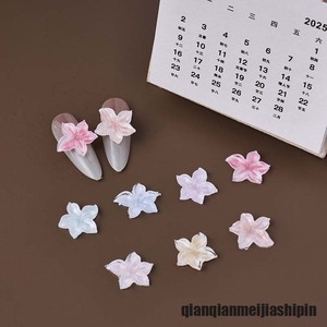 Versátiles adornos de resina en forma de flor de cinco pétalos, transparentes y con efecto hielo en 3D, decoración colorida para manicura, uñas postizas, pendientes hechos a mano y proyectos de bricolaje. - Product Image 4