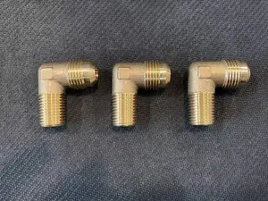 Brass Tube Fitting 90 Degree Elbow 3/8" x 3/8" Flare