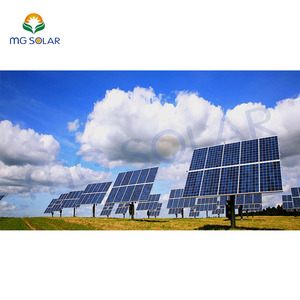 Sistemi di montaggio a terra con palo a staffa solare personalizzati - Product Image 1