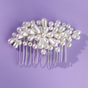 Peigne à cheveux vintage fait main en perles en forme de goutte d'eau, pour chignon de mariée, accessoire de coiffure classique pour mariage, bijou 2026 - Product Image 5