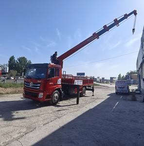 HOWO T5G 6 4 heavy-duty <b>truck</b> <b>mounted</b> crane ST260 280 horsepower with core components <b>engine</b> gearbox - Product Image 5