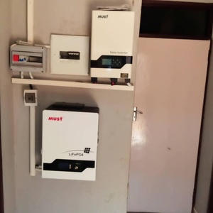 MUST <span class=keywords><strong>PV1800</strong></span> PRO Cellule solaire système d'énergie solaire 3KW 5KW 100A MPPT onduleur solaire à onde sinusoïdale pure - Product Image 6