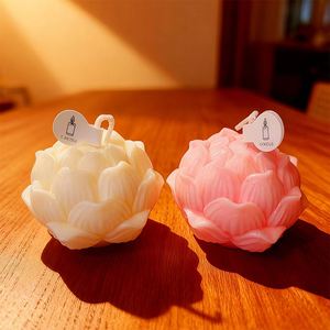 Vela Aromática con Aroma a Flor de Loto, Vela Artística Linda Blanca y Rosa para Decoración del Hogar - Product Image 1