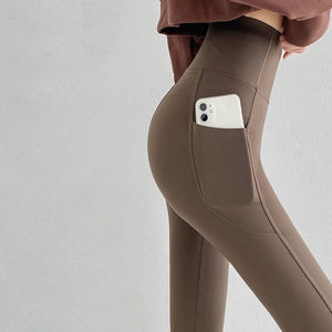 उच्च गुणवत्ता वाली महिलाओं के नायलॉन खेल सहज लेगिंग फिटनेस स्क्रैच बट को उठाने वाली फिटनेस स्क्रैच बट जल्दी सुखाने वाली योग पैंट - Product Image 6