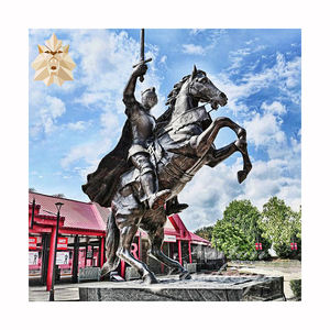 Escultura de Arte em Metal de Bronze em Tamanho Real de Cavaleiro Medieval com Armadura e Cavalo, Esculpida à Mão para Exterior - Product Image 6