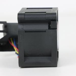 Ventilador Axial de Refrigeración SUNON PF40281B1-Q136-SAH 40x40x28mm 12VDC 7.2W con Rodamiento de Bolas para Gabinetes e Inversores, OEM/ODM - Product Image 3