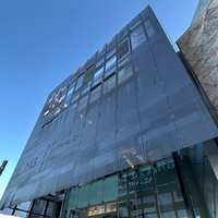 Panneau en aluminium perforé noir pour revêtement de façade de musée, mur rideau, anodisé, revêtement PVDF
