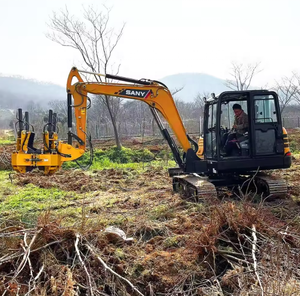 Escavatore di macchinari forestali, albero in movimento e macchina di contenimento - Product Image 6