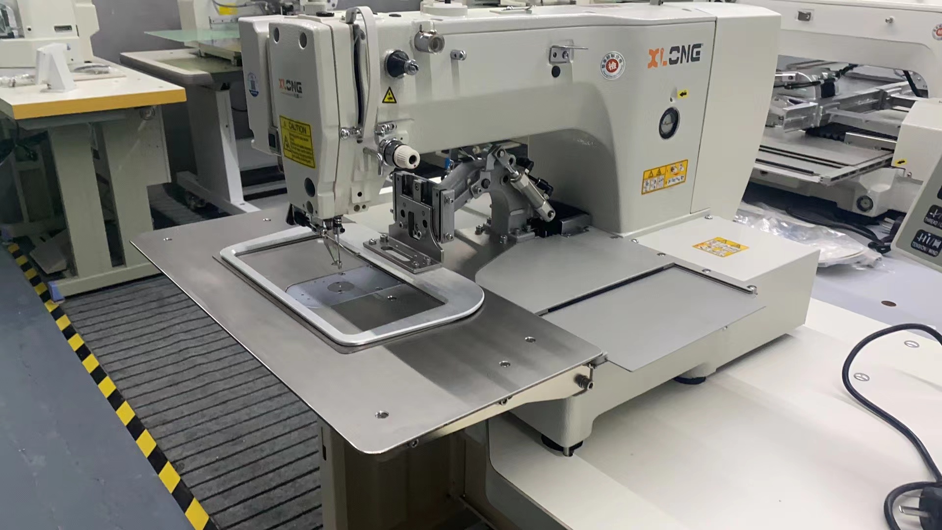 automatic curtain sewing machine