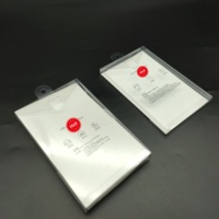 Boîte de cube transparente carrée en PET de haute qualité pour emballage de parfum et de perruque avec trou de suspension et trou d'avion à faible coût