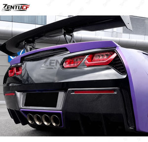 C7 modifié avec des lèvres avant et arrière en fibre de carbone et des jupes latérales, adapté aux <span class=keywords><strong>Corvette</strong></span> C7 de 2014 à 2019. - Product Image 4