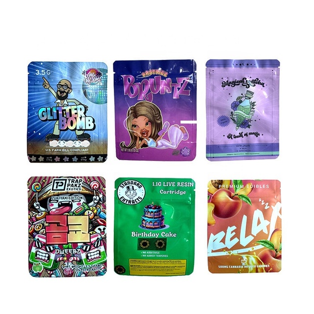 Custom Logo Moisture Proof Stand-Up Pouch Resealable Zipper 3.5g PET Film Bag Holographic Printing Edible Candy Snack