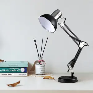 Amerikan yaratıcı Retro uzun kol masa lambası okuma Metal katlanır LED Rocker kol masa lambası üzerinde araştırma