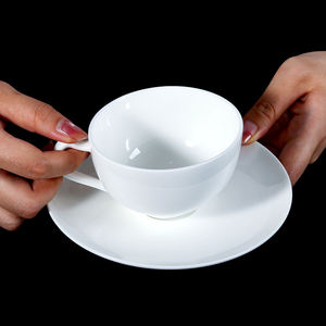 Taza <span class=keywords><strong>de</strong></span> Café Clásica Blanca Ecológica <span class=keywords><strong>de</strong></span> Porcelana China con Platillo y Plato, Capacidad <span class=keywords><strong>de</strong></span> 220 ml, Logotipo Personalizado - Product Image 3