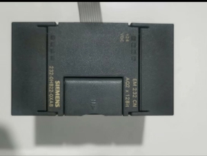 Modulo di uscita analogica di Siemens EM 232 2AO +/-10V 12 Bit 6ES7232-0HD22-0XA0 6ES7232-0HB22-0XA0 - Product Image 2