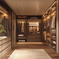 Armoire ouverte avec portes vitrées, armoire moderne, placard avec portes battantes, meuble de salon