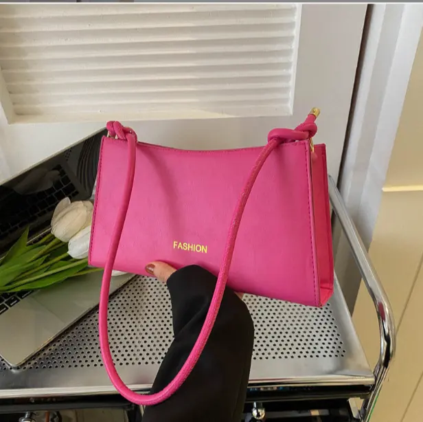 Bireysellik fransız şeker renkli koltukaltı çanta depolama yeni moda basit omuz çantası batı tarzı çanta