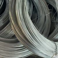 Corde en acier galvanisé 2.5mm flexible antirouille résistant à la corrosion résistant aux intempéries pour la construction de serres