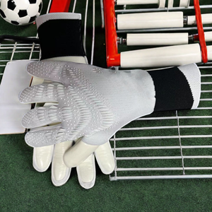Guantes de Portero de Fútbol de Alta Calidad, Transpirables y Antideslizantes con Diseño de Logo Personalizado, Guantes de Portero, Guantes de Fútbol - Product Image 4