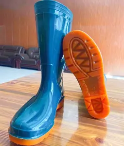 Vente en gros Bottes de pluie tendance Tube intermédiaire Bottes de pluie antidérapantes de cuisine en caoutchouc PVC Chaussures imperméables décontractées d'extérieur pour adultes