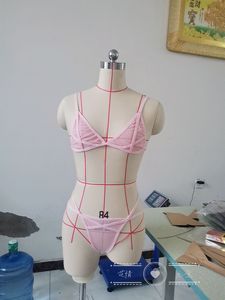 2025 Nieuwe Sexy Dames Lingerie Set Satijn Mesh Transparante Bandjes BH Slip Driedelig Kant Kousenband Vrouwelijke Lingerie - Product Image 4