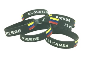Pulsera de Silicona con Diseño Personalizado del Fabricante, Pulsera con la Bandera de Venezuela en Amarillo y Azul, Pulsera de Silicona - Product Image 4