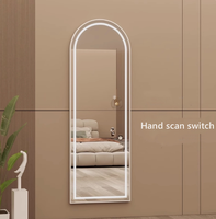 Miroir LED arqué pleine longueur sur pied avec éclairage pour chambre, salon, entrée, dressing - Vente en gros