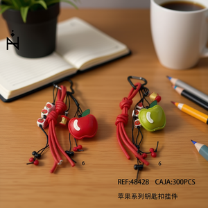 Porte-clés Série Pomme Rouge Vert Forme Pomme EVA Mousqueton avec Perles de Corde 300 Pièces par Boîte - Product Image 3