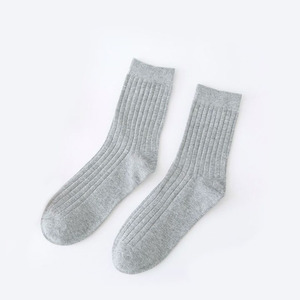 Miễn Phí Mẫu Thời Trang Cotton Đồng Bằng Chống Vi Khuẩn Nhanh Chóng Khô Thoáng Khí Biểu Tượng Tùy Chỉnh Crew Socks Cho Nam Giới - Product Image 5