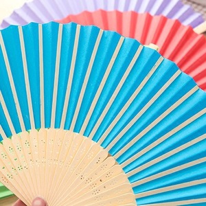 Éventails en papier colorés promotionnels personnalisés, éventails en papier personnalisés pour mariage, imprimables avec logos d'entreprise, parfaits pour les cadeaux de fête - Product Image 4