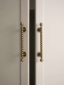 Poignées et boutons d'armoire en laiton <span class=keywords><strong>antique</strong></span> de <span class=keywords><strong>style</strong></span> perle solide Offre Spéciale poignée de cuisine en bronze boule ronde - Product Image 2