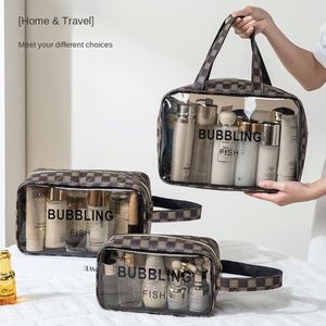 Sac cosmétique en PU avec logo personnalisé, grande capacité, transparent, portable, imperméable, pour articles de toilette et rangement, pour voyage, natation, gym - Product Image 4