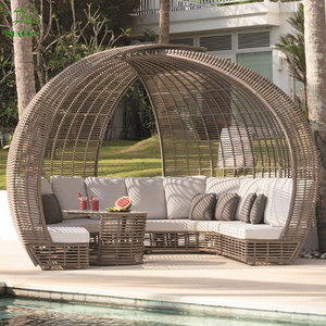 <span class=keywords><strong>Tumbona</strong></span> de lujo moderna para exteriores, cama de día, marco de aluminio de ratán Pe, cojines impermeables, Patio, jardín, sofá cama, juego para <span class=keywords><strong>terraza</strong></span> de Hotel - Product Image 2