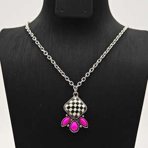 Collier bohème occidental avec pendentif goutte d'eau, motif têtes de <span class=keywords><strong>taureau</strong></span> et échiquier, bijou chic pour femme au quotidien - Product Image 4
