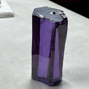 Precio al por mayor: Piedra de circonita cúbica sin cortar de alta calidad, material en bruto de amatista CZ. - Product Image 5