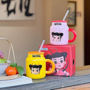 Taza de cerámica Nezha con tapa y pajita, diseño de dibujos animados para niñas, regalo de cumpleaños, uso en el hogar y la oficina - Product Image 4