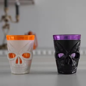 Tasse à vin LED lumineuse en forme de crâne pour Halloween, tasse à boisson lumineuse pour la décoration de fête d'Halloween, fournitures pour bar à domicile - Product Image 4