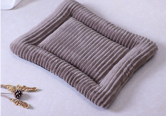 สีน้ำตาลอ่อน