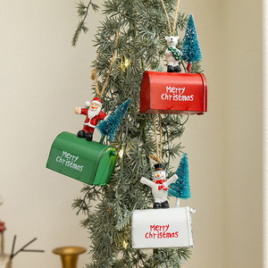 Decorazione Natalizia Transfrontaliera: Ciondolo per Cassetta Postale in Ferro Battuto, Ornamenti in Resina a Forma di Pupazzo di Neve, Babbo <span class=keywords><strong>Natale</strong></span> e Orso per Albero di <span class=keywords><strong>Natale</strong></span> - Product Image 4