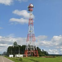 Torre de Comunicación de Relé de Microondas de 50m con Estructura Tubular Híbrida de Acero de 4 Patas y Pintura de Aviación para Infraestructura de Retransmisión