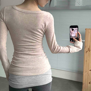 เสื้อยืดแขนยาวทรงเข้ารูปสไตล์วินเทจ Y2K แบบลำลองเรียบง่าย ดีไซน์เลเยอร์สีตัดกัน  ใส่ได้หลากหลายโอกาส ช่วยเสริมลุคให้ดูเพรียวสวย - Product Image 5