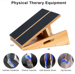 Planche inclinée portable en bois dur pour étirement des mollets avec poignée latérale et surface antidérapante – Équipement d'étirement des chevilles - Product Image 4