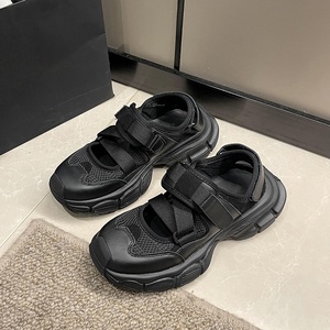 2026 New Trend Outdoor Comfortable Summer-Autumn Breathable Waterproof Rubber Upper Slip-On Closure Lightweight Women's <b>Sandals</b> - Product Image 6