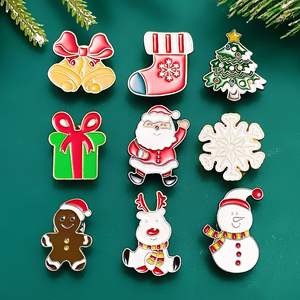 Broches de Navidad de aleación plateada con diseños de muñeco de nieve, árbol, copo de nieve y campana, de dibujos animados, bonitos, modernos y con personalidad, para fiestas infantiles - Product Image 1