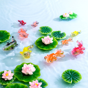 Miniature Resin Red Goldfish Figurines Tiny Resin Fish Animals Crafts for Fish Tank Terrarium Aquarium Decor DIY Crafts