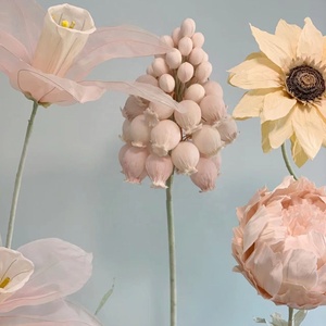 Set di Fiori Giganti Artificiali in Organza e Carta per Decorazione di Finestre, Matrimoni e Hotel - Product Image 6
