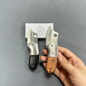 سكين جيب صغير قابل للطي من الفولاذ المقاوم للصدأ مع سلسلة مفاتيح للرياضة الخارجية والتخييم والمشي لمسافات طويلة والصيد سكاكين بمقبض خشبي - Product Image 4