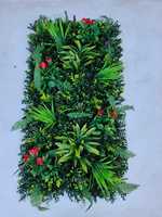 Plante artificielle murale avec fleurs